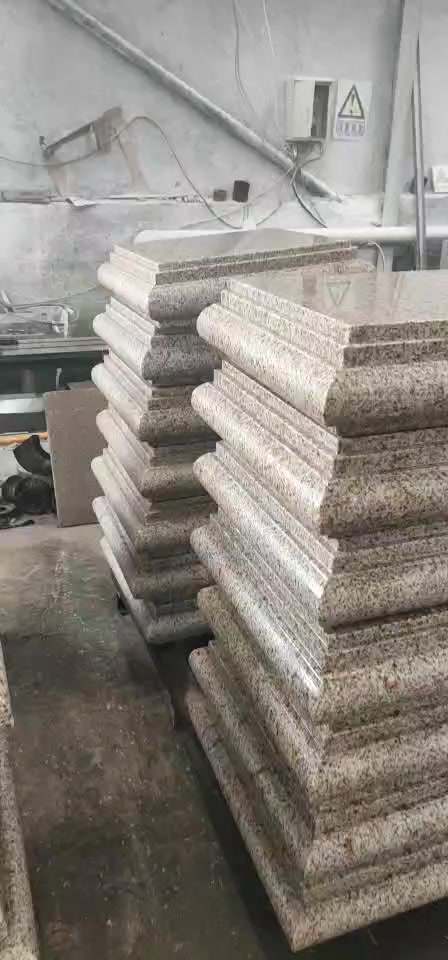 黄锈石异形石材加工 工艺、应用与前景